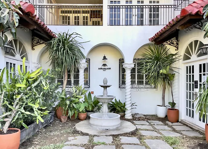Miranamin Nest Lantana - Luxury In Unique Historic With Garden Access, Indoor Plunge Pool, Self-service Breakfast, Rooftop, Bathtub, Private Kitchen
