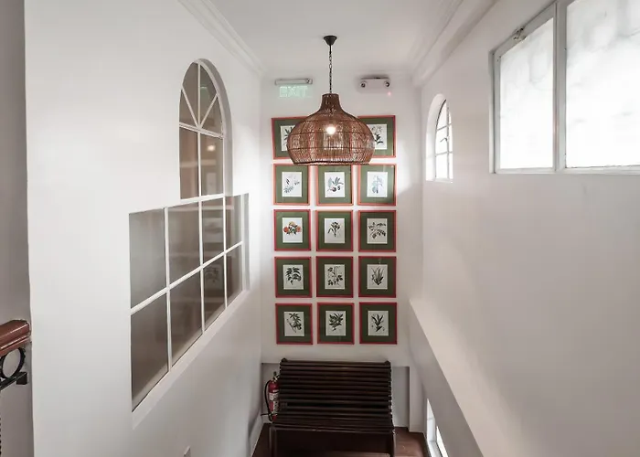 Apartment Miranamin Nest Lantana - Luxury In Unique Historic With Garden Access, Indoor Plunge Pool, Self-service Breakfast, Rooftop, Bathtub, Private Kitchen